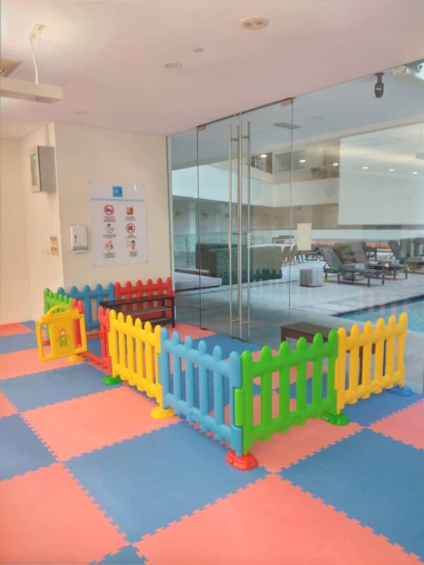 Fencing Fence Guard Play Yard Set of 4pcs - Image 3