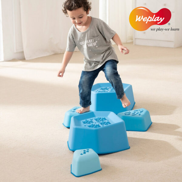 We Play Balance Rocking Ice - AKiddy.com
